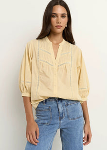  Ornamental Butter Lace Insert Puck SS Shirt