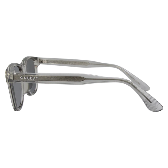 Halston Polarised Sunglasses