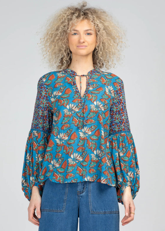 Mittee Top